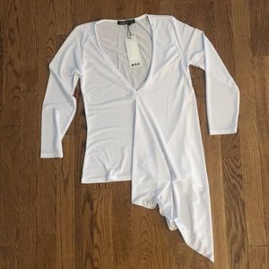 NWT Boohoo Isla Asymetric Wrap Over Top in White